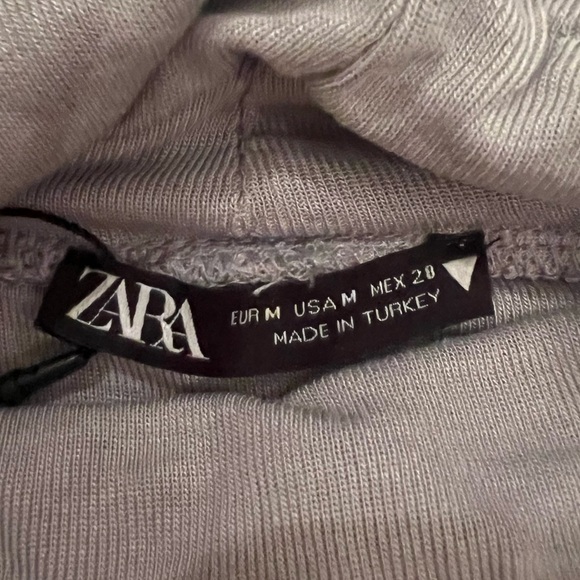 Zara sweater - Picture 3 of 3